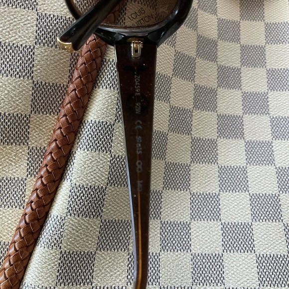 Louis Vuitton brown sunglasses - Picture 4 of 11